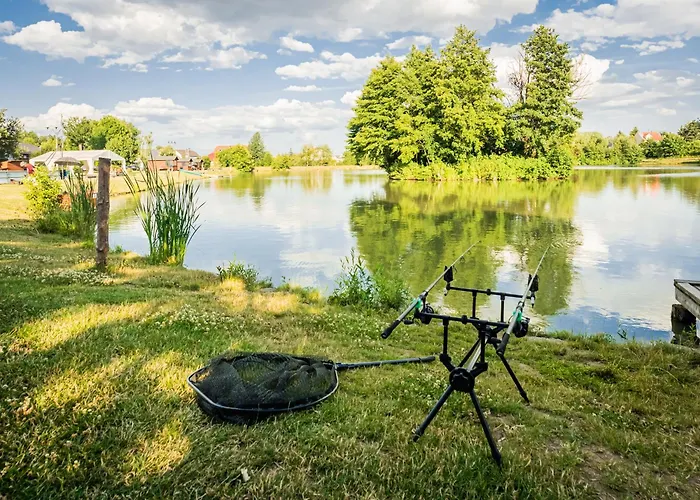 Rybnik Plovouci Sauna Glamping