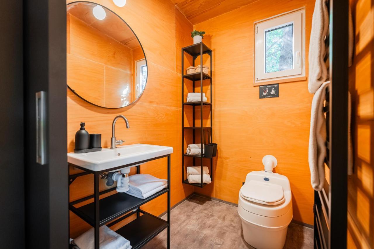 Rybnik Plovouci Sauna Glamping *